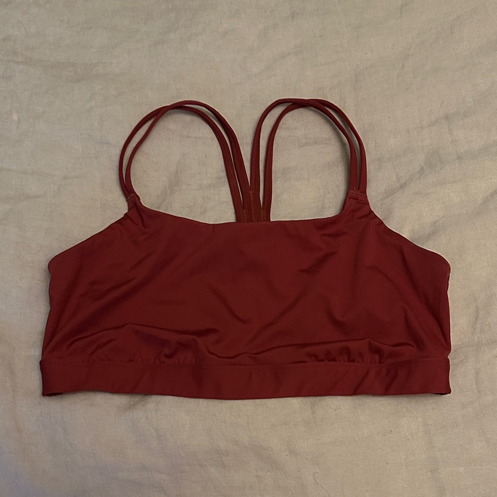Women's Maroon Strappy Sports Bra